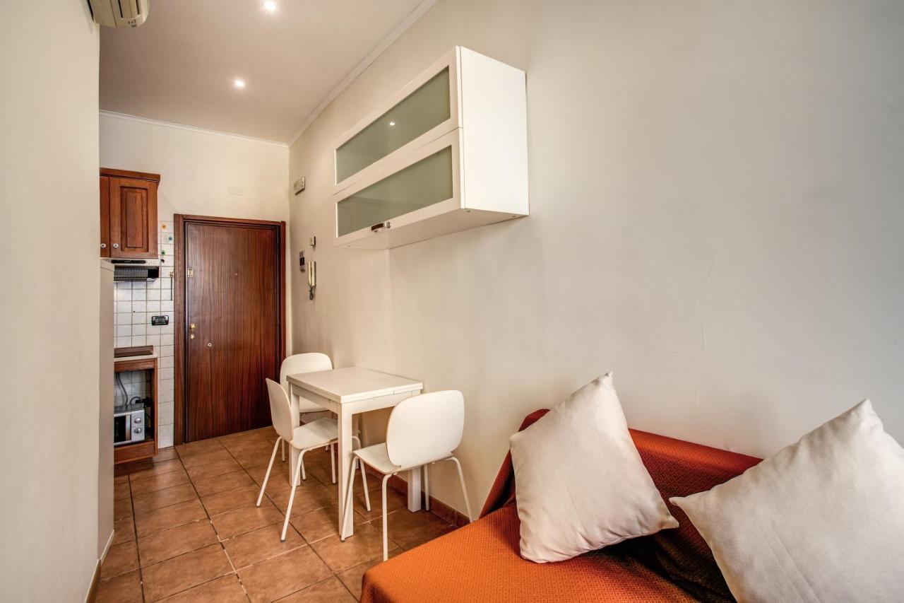 Vip Navona Floor Apartment *